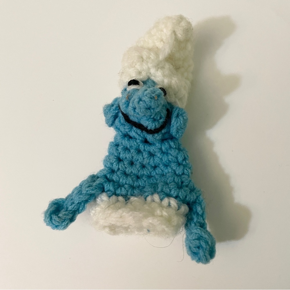 Handmade Crochet Blue Smurf Style Finger Puppet or Bottle Topper Vintage